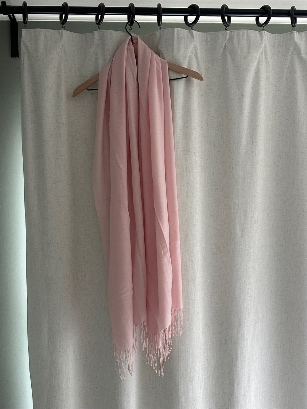 NWT Nordstrom 100% Cashmere Scarf Ballet Pink